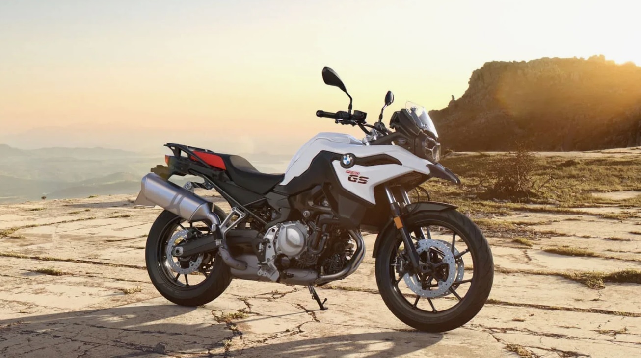 Обслуживание BMW F750GS 2021